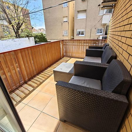 Apartamento Playa Con Piscina Parking Y 2 Habitac 卡斯特尔德费尔斯 外观 照片